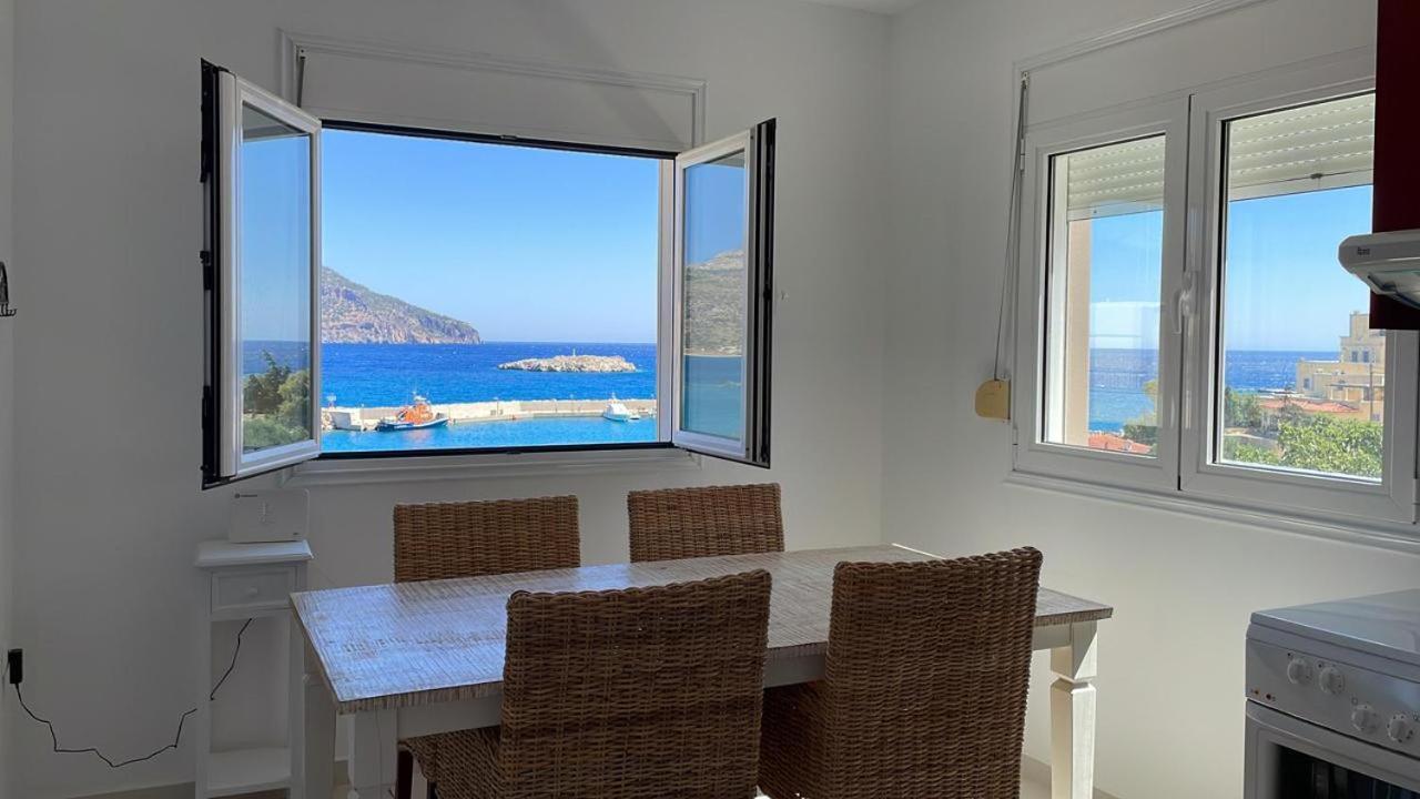 Locals Apartment Karpathos Εξωτερικό φωτογραφία