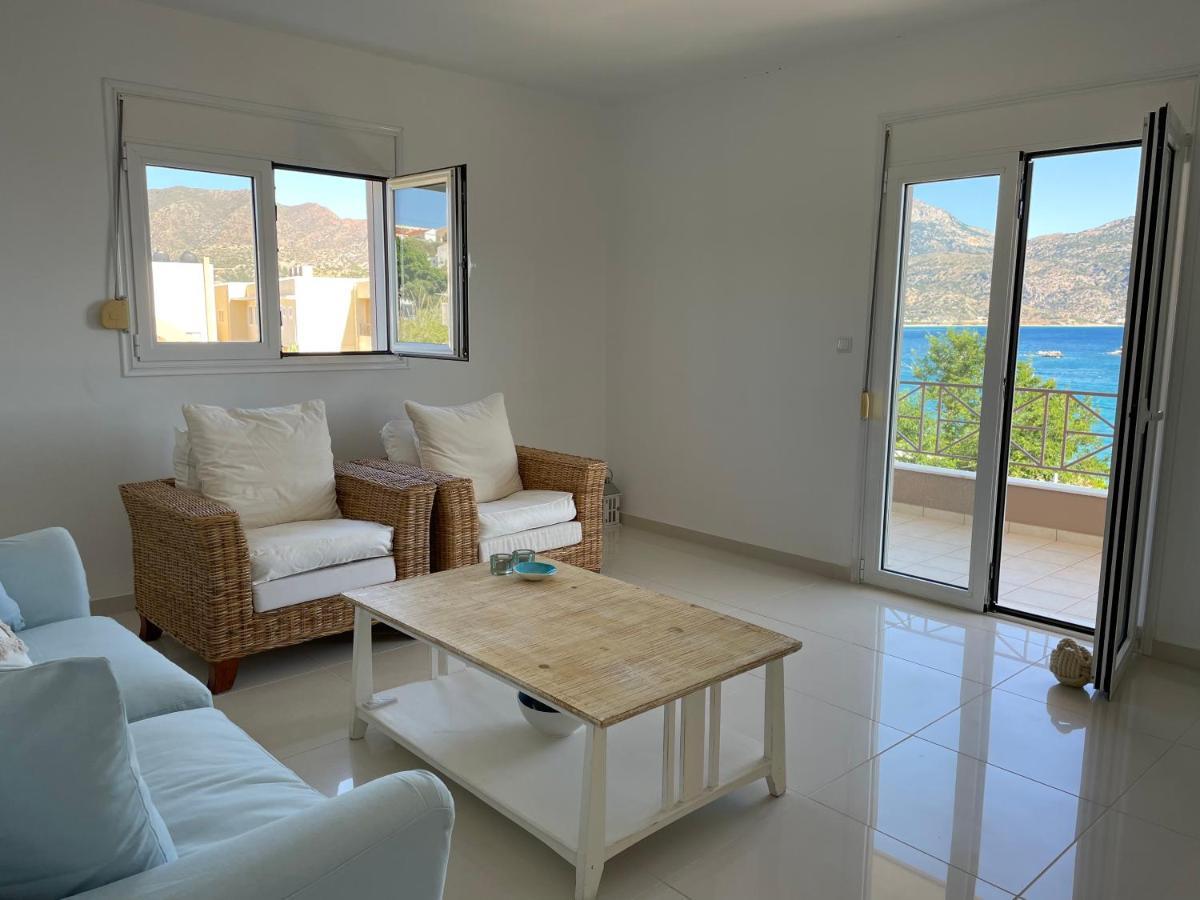 Locals Apartment Karpathos Εξωτερικό φωτογραφία